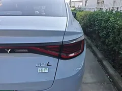 2022 Geely Emgrand L HiP 1.5TD-DHT PHEV Pro 100KM Super, синий — фото 8