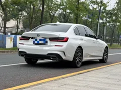 2022 BMW 3 Series 320Li M Sport Package, белый — фото 4