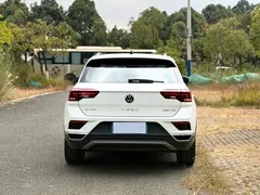 2022 Volkswagen T-Roc 280TSI DSG 2WD R-Line Pro PLUS, белый — фото 3