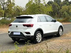 2022 Volkswagen T-Roc 280TSI DSG 2WD R-Line Pro PLUS, белый — фото 4