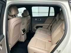 2025 Li Auto i6 4WD Standard — фото 3