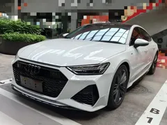 2022 Audi A7 45 TFSI, белый — фото 1