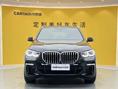 2022 BMW X5 40Li M Sport Package, чёрный — фото 1