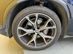 2022 BMW X5 40Li M Sport Package, чёрный — фото 8