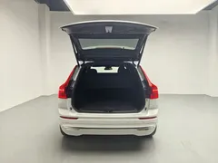 2023 Volvo XC60 4WD Luxury, белый — фото 2