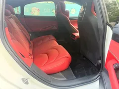 2024 Xiaomi SU7 RWD Long Range Smart Driving, белый — фото 21