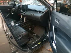 2022 Toyota Frontlander 2.0L CVT Luxury — фото 8
