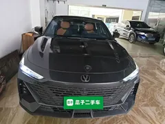 2022 Changan UNI-V 1.5T Premium — фото 3
