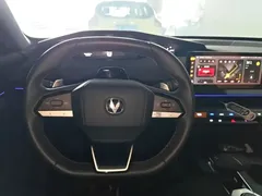 2022 Changan UNI-V 1.5T Premium — фото 11