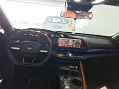 2022 Changan UNI-V 1.5T Premium — фото 13