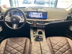 2023 BMW X5 30Li Premium M Sport Package, чёрный — фото 10
