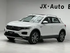 2022 Volkswagen T-Roc 280TSI DSG 2WD Comfort Plus, белый — фото 1