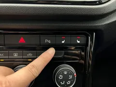 2022 Volkswagen T-Roc 280TSI DSG 2WD Comfort Plus, белый — фото 12