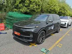 2025 Li Auto L9 Smart Refresh, чёрный — фото 6