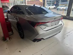 2023 Toyota Avalon 2.0L Luxury — фото 14