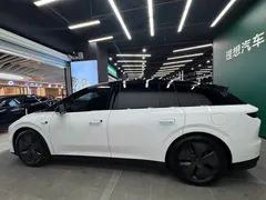 2025 Li Auto i6 2WD Standard, белый — фото 11