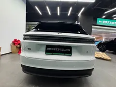 2025 Li Auto i6 2WD Standard, белый — фото 13