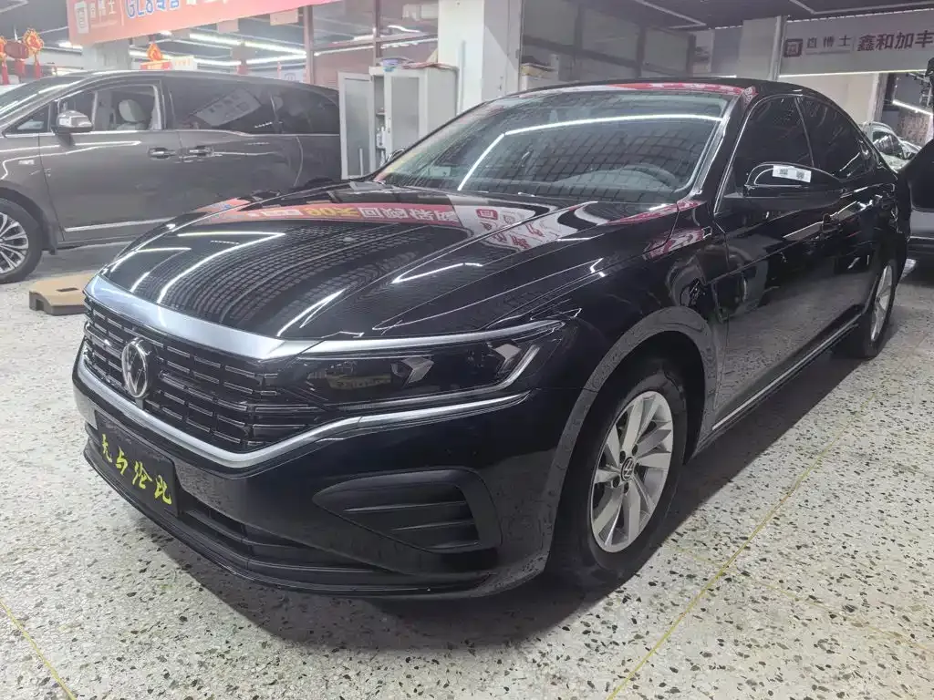 2023 Volkswagen Passat 280TSI Business