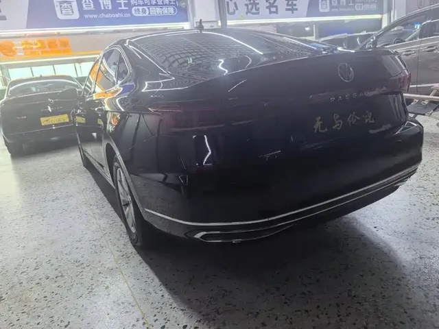2023 Volkswagen Passat 280TSI Business