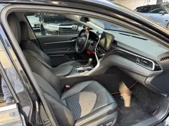 2023 Toyota Camry 2.5S Knight Edition, чёрный — фото 10