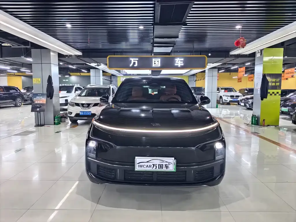 2024 Li Auto L8