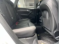 2022 Audi Q5L 45T Luxury Dynamic, белый — фото 7