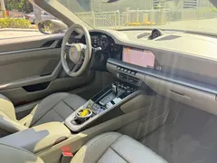2020 Porsche 911 Targa 4 3.0T, зелёный — фото 7