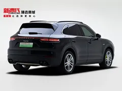 2021 Porsche Cayenne E-Hybrid 2.0T PHEV, чёрный — фото 3