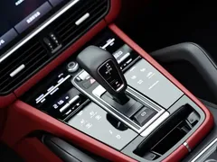 2021 Porsche Cayenne E-Hybrid 2.0T PHEV, чёрный — фото 18