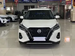 2022 Nissan Kicks 1.5L CVT XV Luxury, белый — фото 2
