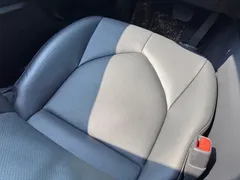 2021 Toyota Camry 2.5G Luxury, белый — фото 15