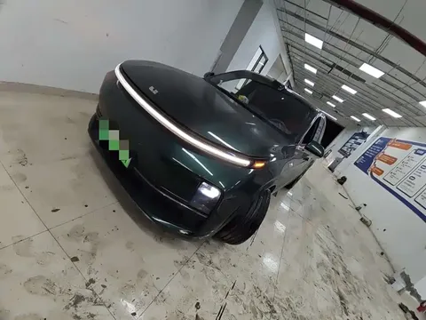 2022 Li Auto L9 Max