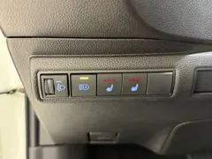 2023 Toyota Levin 185T CVT Luxury, белый — фото 18