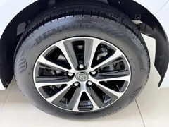 2023 Toyota Levin 185T CVT Luxury, белый — фото 24