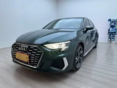 2021 Audi A3 L Limousine 35 TFSI Luxury Sport, зелёный — фото 1