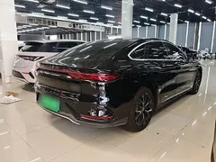 2025 BYD Han PHEV 125km Premium, чёрный — фото 7