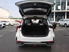 2023 Changan CS75 PLUS 3rd Gen 1.5T AT Premium, белый — фото 19