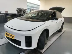 2025 Li Auto i6 2WD Standard, белый — фото 1