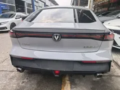 2022 Changan UNI-V 1.5T — фото 8