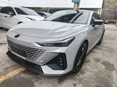 2022 Changan UNI-V 1.5T — фото 15