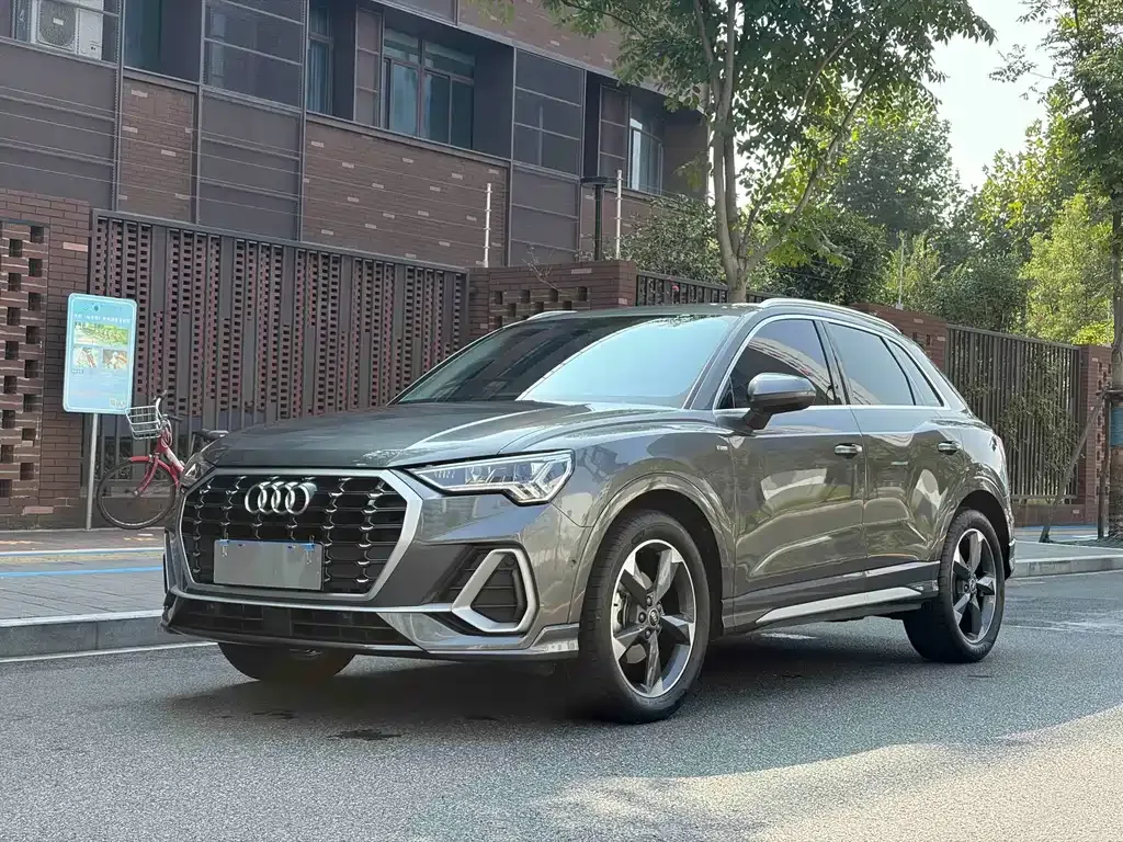 2023 Audi Q3 35 TFSI Fashion 1.5T