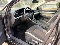 2021 Volkswagen Golf 280TSI DSG Pro — фото 5