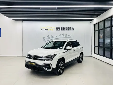 2023 Volkswagen Tharu 300TSI 2WD