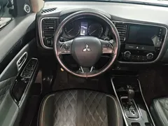 2021 Mitsubishi Outlander 2.0L 2WD Enjoy 5-seat, белый — фото 11