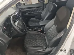 2021 Mitsubishi Outlander 2.0L 2WD Enjoy 5-seat, белый — фото 15