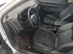 2021 Mitsubishi Outlander 2.0L 2WD Enjoy 5-seat, белый — фото 16