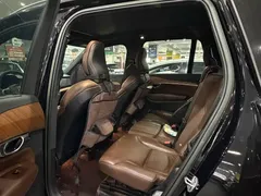 2023 Volvo XC90 7-seat, чёрный — фото 3