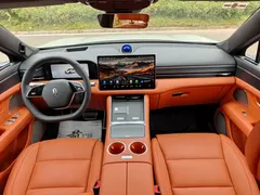 2025 Aito M5 EREV Ultra 4WD, белый — фото 8