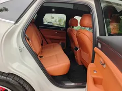 2025 Aito M5 EREV Ultra 4WD, белый — фото 12