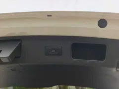 2025 Aito M5 EREV Ultra 4WD, белый — фото 21
